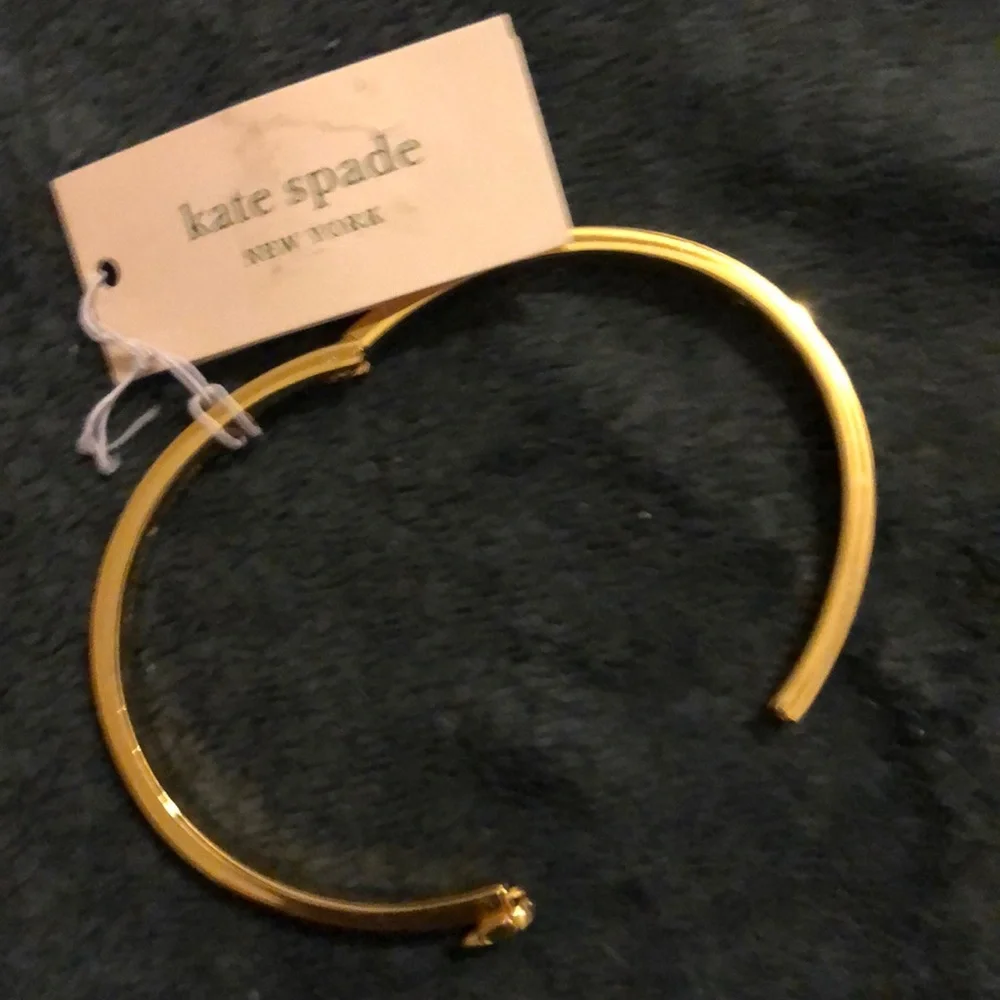 Kate Spade Heritage Spade Bangle Bracelet NWT